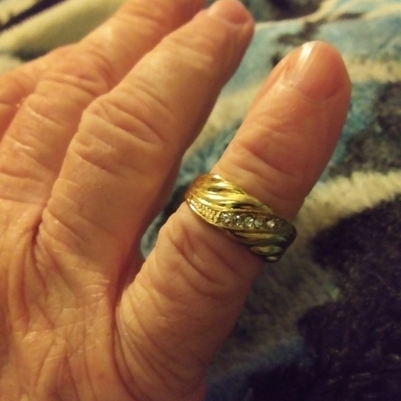 Other - - Sz6 men/women wedding band nip